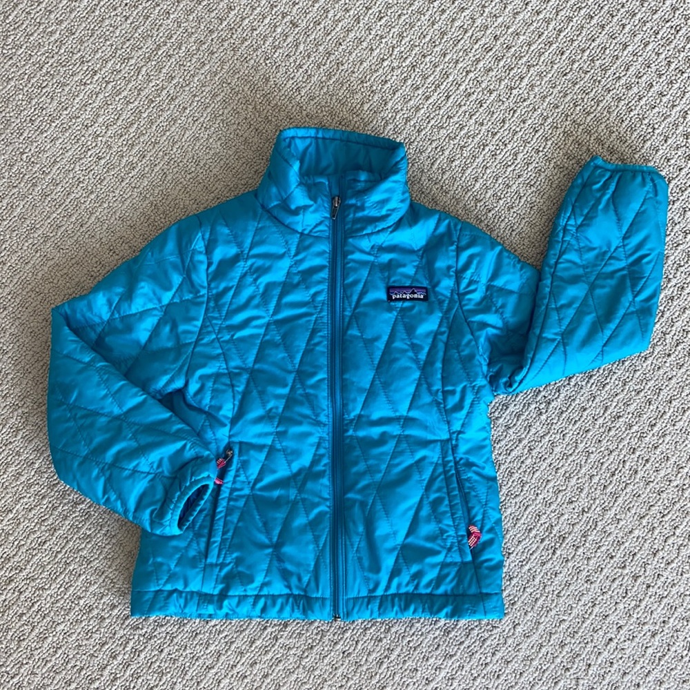 Girls 5-6 XS Patagonia jacket